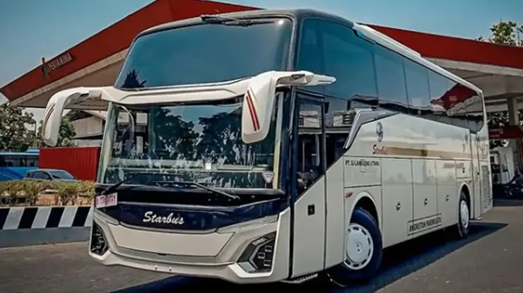 Super Luxury Bus Starbus