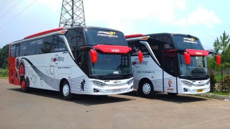Dago Holiday Bus Pariwisata Terbaik di Bandung