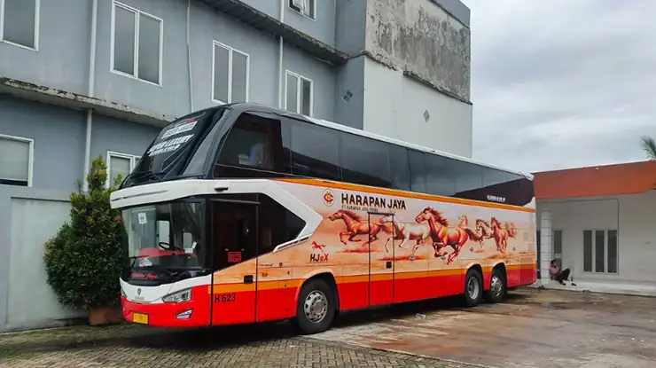 Harga Tiket Bus Harapan Jaya Surabaya Jakarta