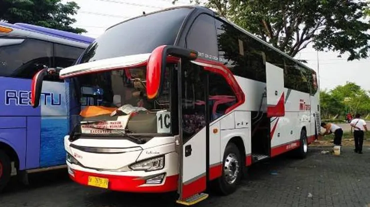 Harga Tiket Bus MTrans Surabaya Jakarta