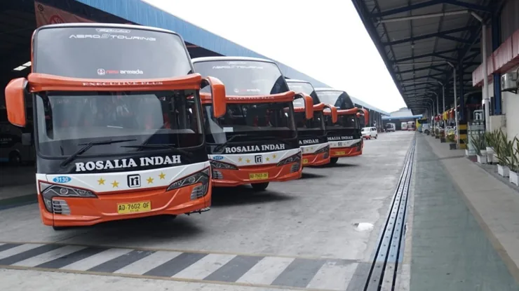 Kelas Bus Rosalia Indah Surabaya Purwokerto